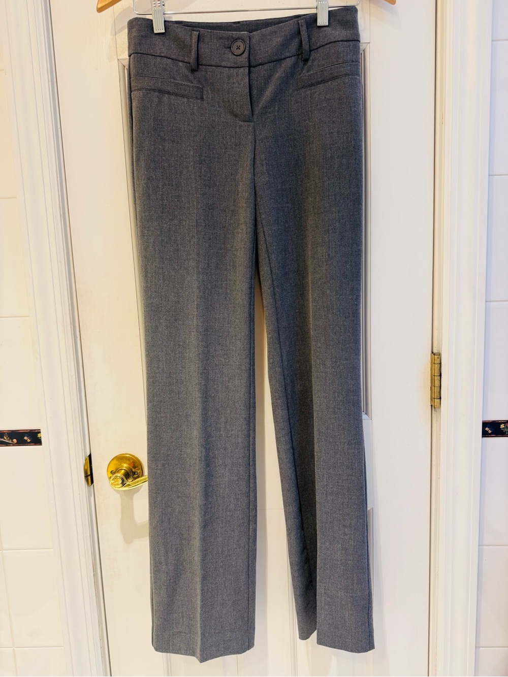Studio 1940 Marissa Gray Dress Pants Size 2M NWOT Straight Leg Career Trousers